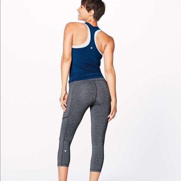 Lululemon Leggings with Pockets - Picture 3 of 7